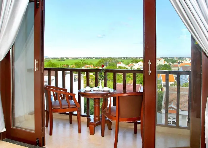 Sunshine Hoian Hotel