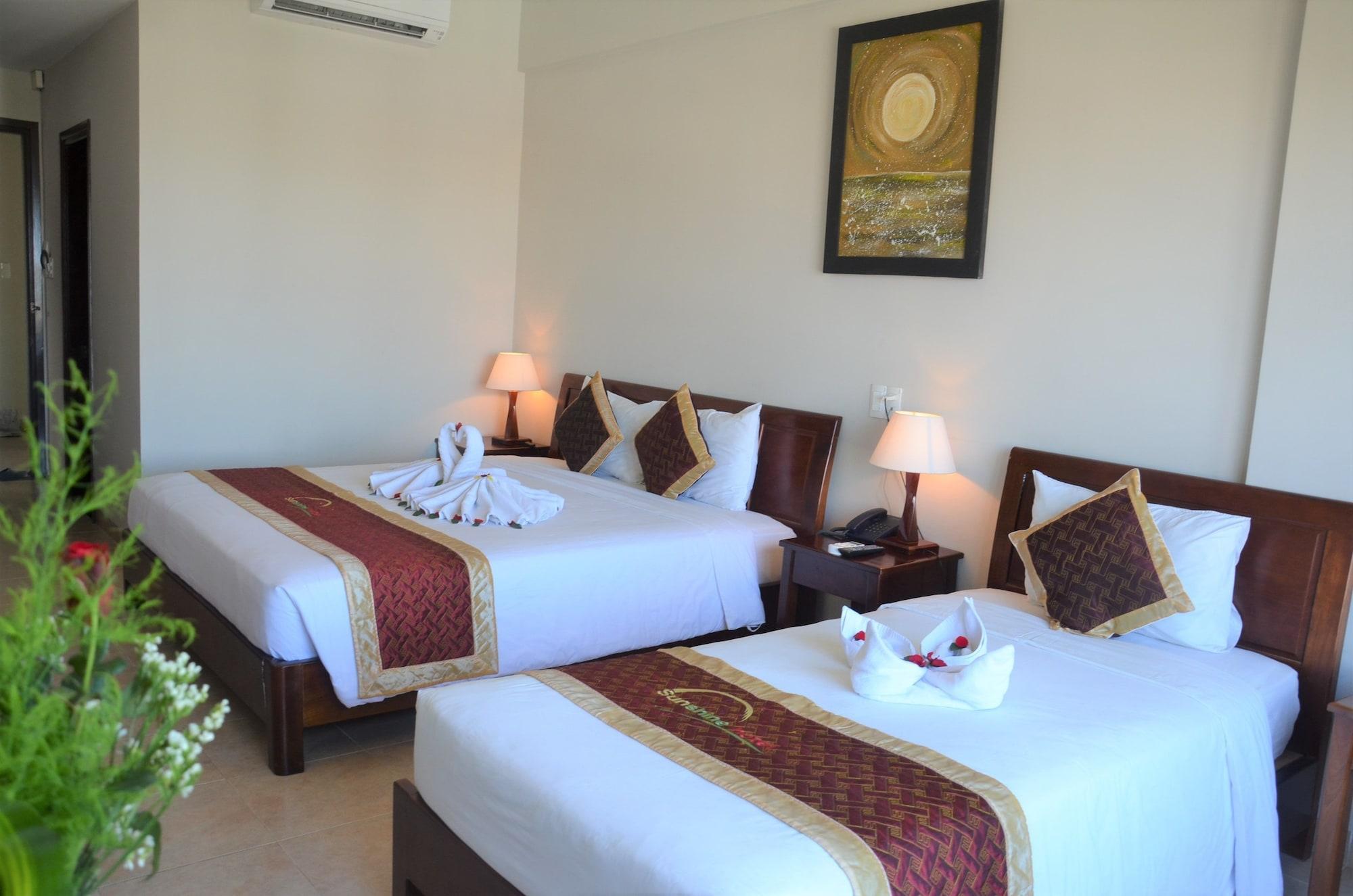 Sunshine Hotel 3*
