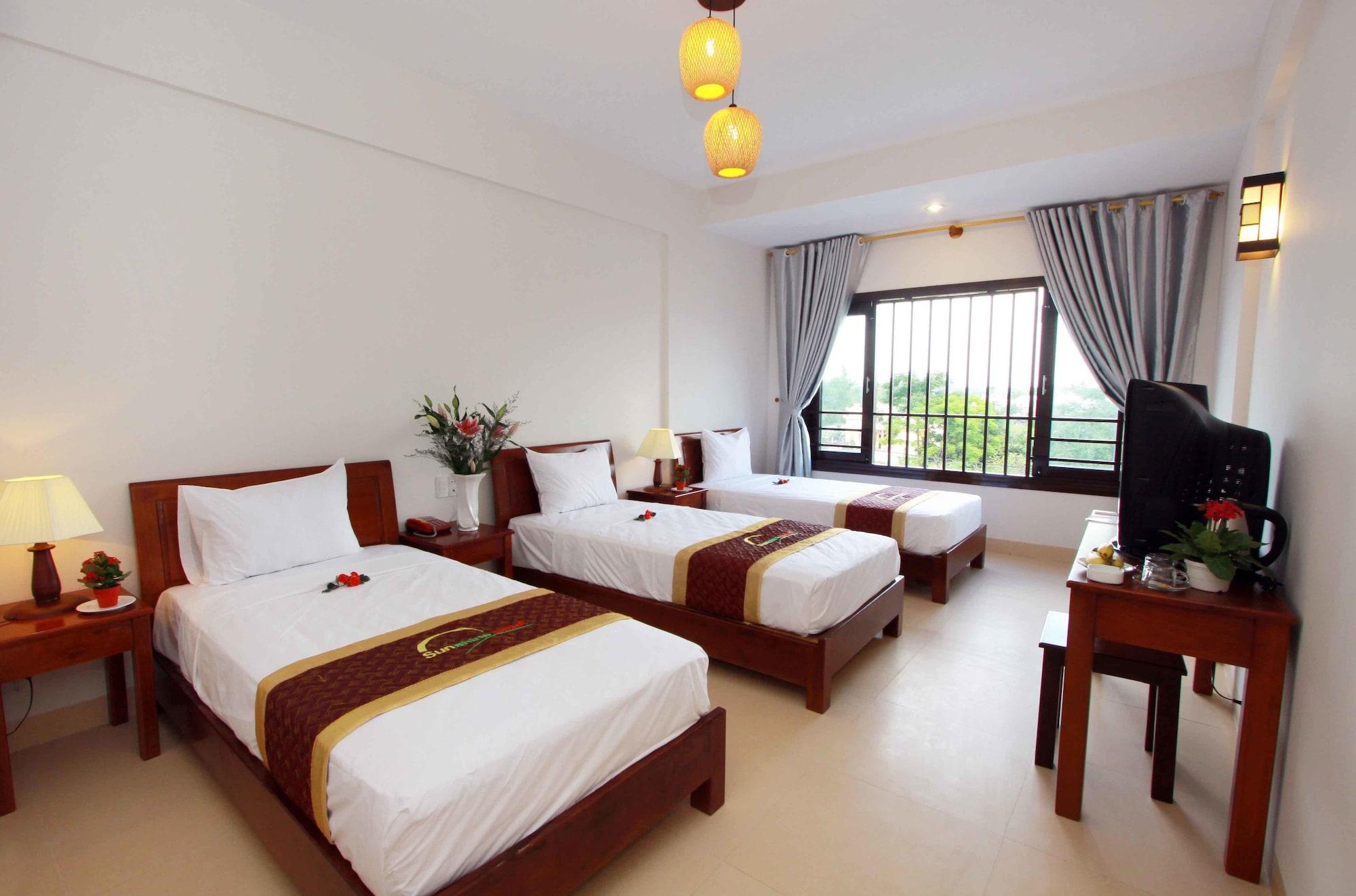 Отель Sunshine Hoian