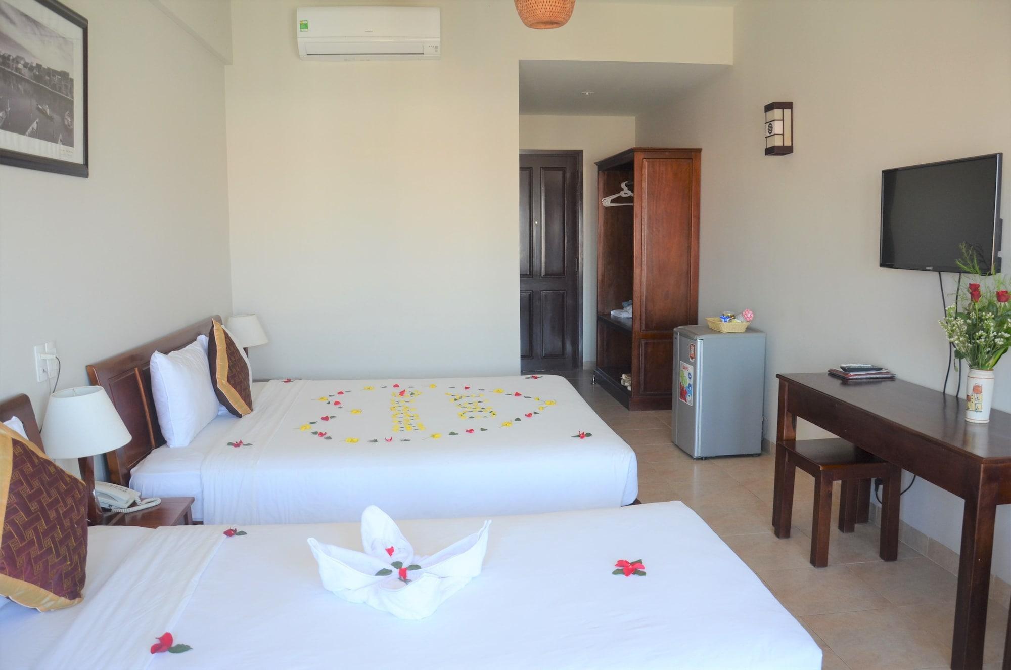 Sunshine Hoian Отель Хойан