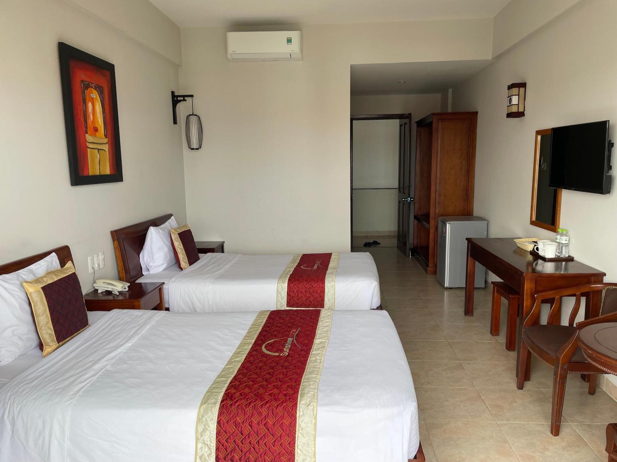 Sunshine Hoian Отель 3*